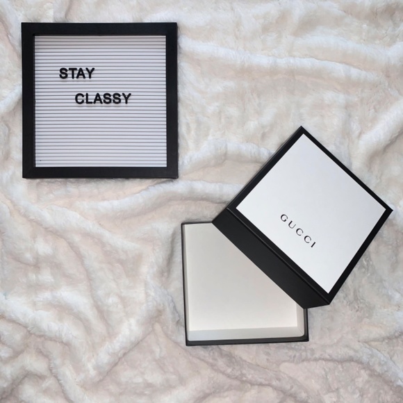 Authentic Gucci Gift Box - Picture 2 of 4
